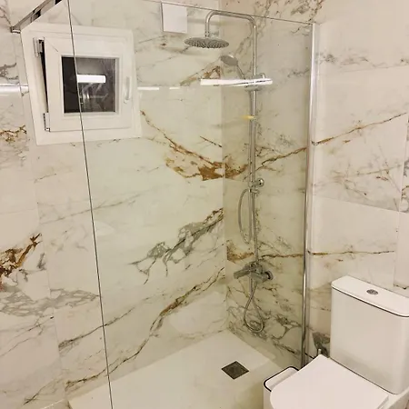 Charming 2 Bdr Free Parking & Wi-fi Appartement Nicosie
